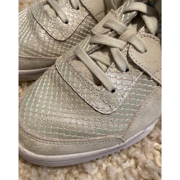 Reebok Club C metallic mint sneakers - Picture 2 of 4